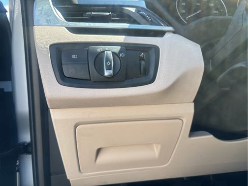 Used 2019 BMW X1 xDrive28i w/ Convenience Package AWD/4WD image 20