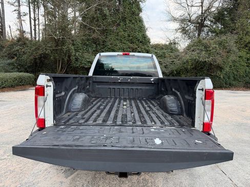 Used 2019 Ford F450 XL w/ STX Appearance Package image 7