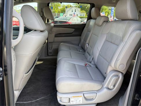 Used 2012 Honda Odyssey EX-L image 10