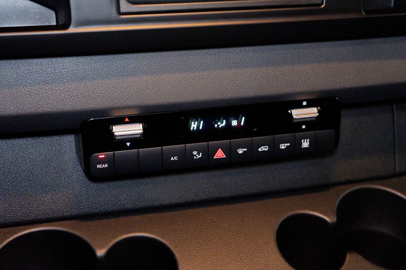 Used 2019 Mercedes-Benz Sprinter 2500 image 43