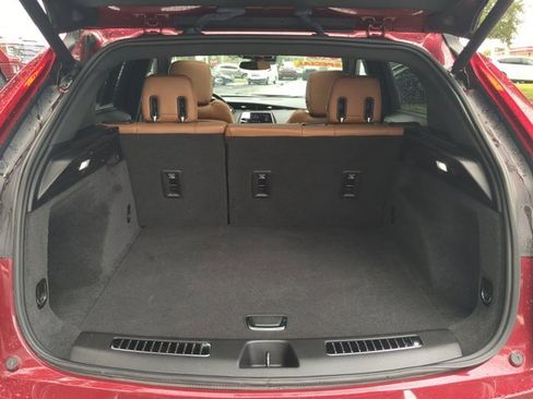 Used 2020 Cadillac XT4 Premium Luxury image 12