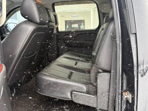 Used 2010 Chevrolet Silverado 2500 LTZ w/ Convenience Package image 10