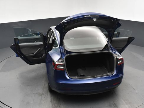 Used 2018 Tesla Model 3 Long Range AWD/4WD image 25