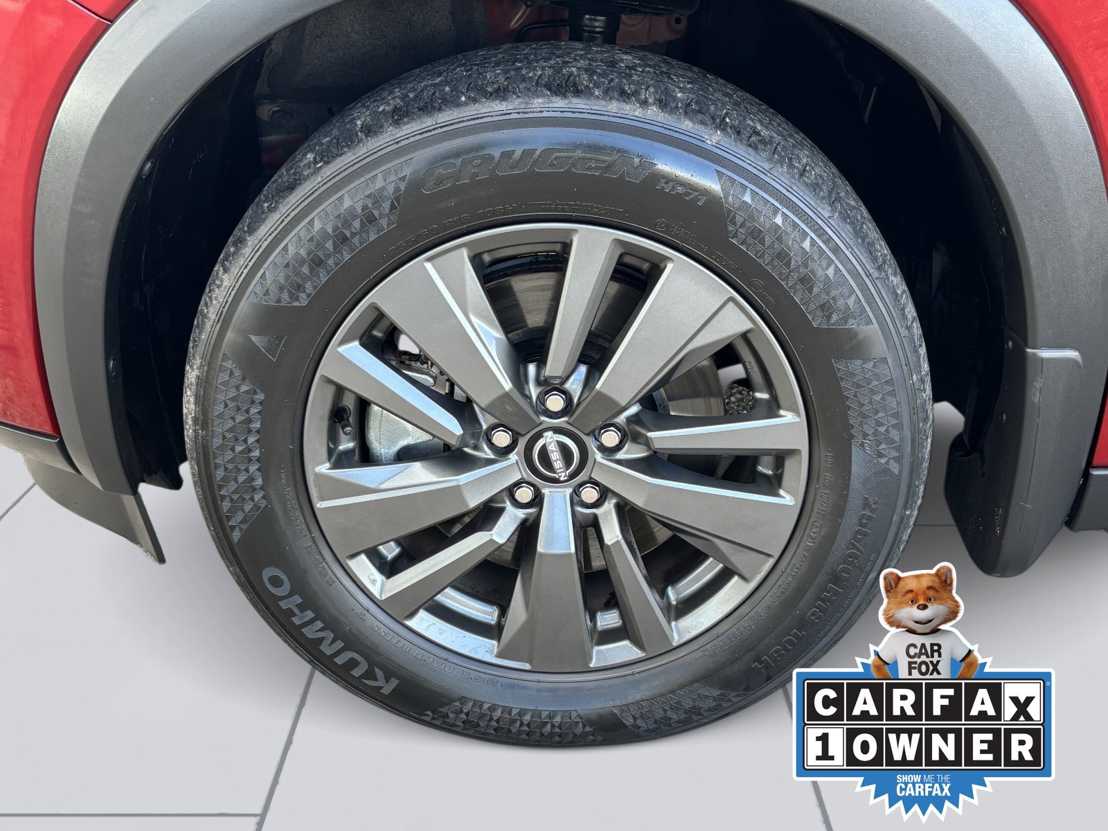Used 2022 Nissan Pathfinder SV w/ SV Black Package FWD image 10