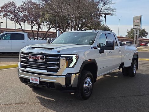 New 2026 GMC Sierra 3500 SLT w/ SLT Convenience Package image 1