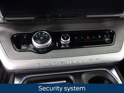 New 2025 Ford Expedition Max Platinum w/ Driver's Package image 49