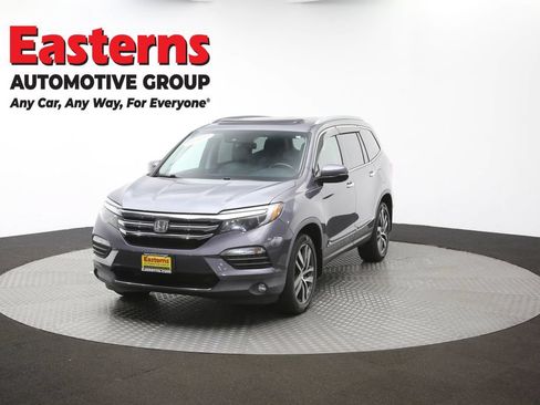 Used 2016 Honda Pilot Touring image 58