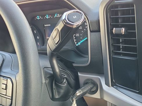 Used 2023 Ford F150 XLT RWD image 34