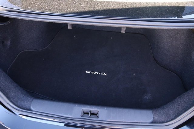 Certified 2022 Nissan Sentra SR w/ SR Premium Package FWD image 7