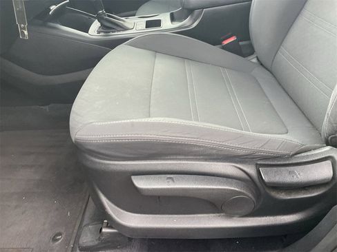 Used 2017 Kia Sorento LX image 19