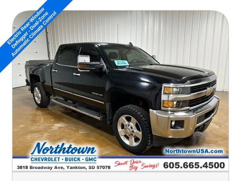 Used 2016 Chevrolet Silverado 2500 LTZ w/ Duramax Plus Package image 8