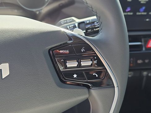 New 2026 Kia Niro Wind image 31
