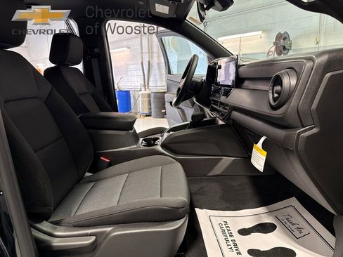 New 2026 Chevrolet Colorado W/T image 26