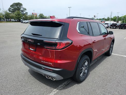 Used 2026 GMC Acadia Elevation FWD image 3