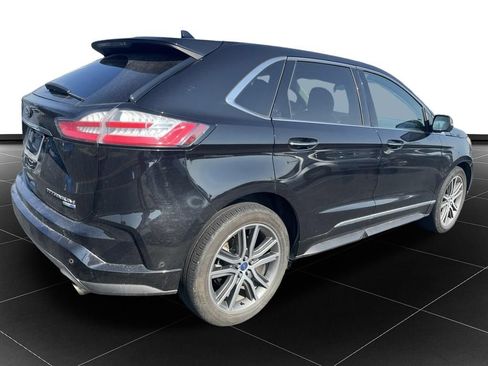 Used 2019 Ford Edge Titanium w/ Equipment Group 301A AWD/4WD image 5