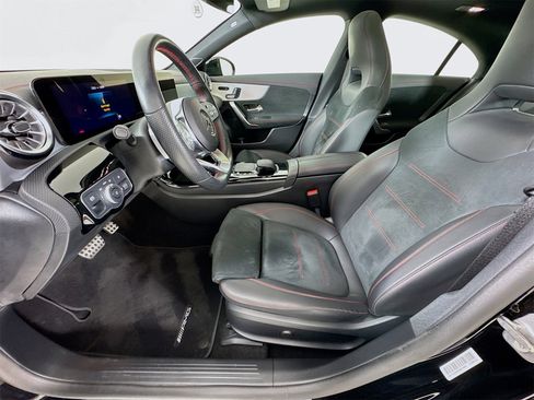 Used 2023 Mercedes-Benz CLA 250 image 21