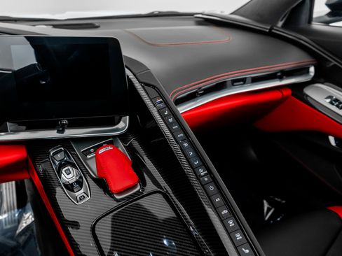 Used 2023 Chevrolet Corvette Z06 image 32