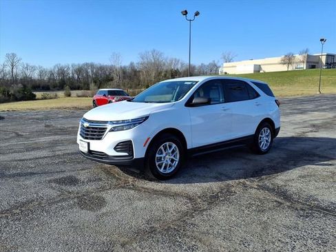 Used 2024 Chevrolet Equinox LS w/ LS Convenience Package image 33