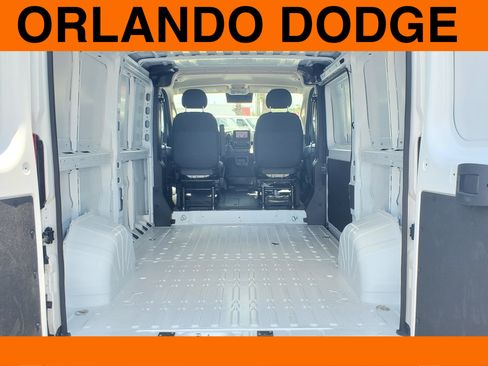 New 2024 RAM ProMaster 2500 w/ Convenience Group image 5