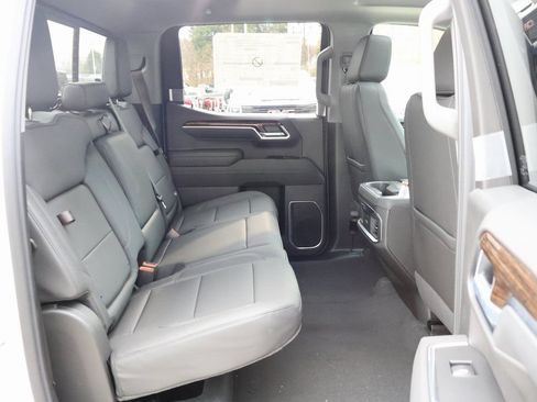 New 2026 GMC Sierra 1500 Elevation w/ Elevation Premium Package AWD/4WD image 39