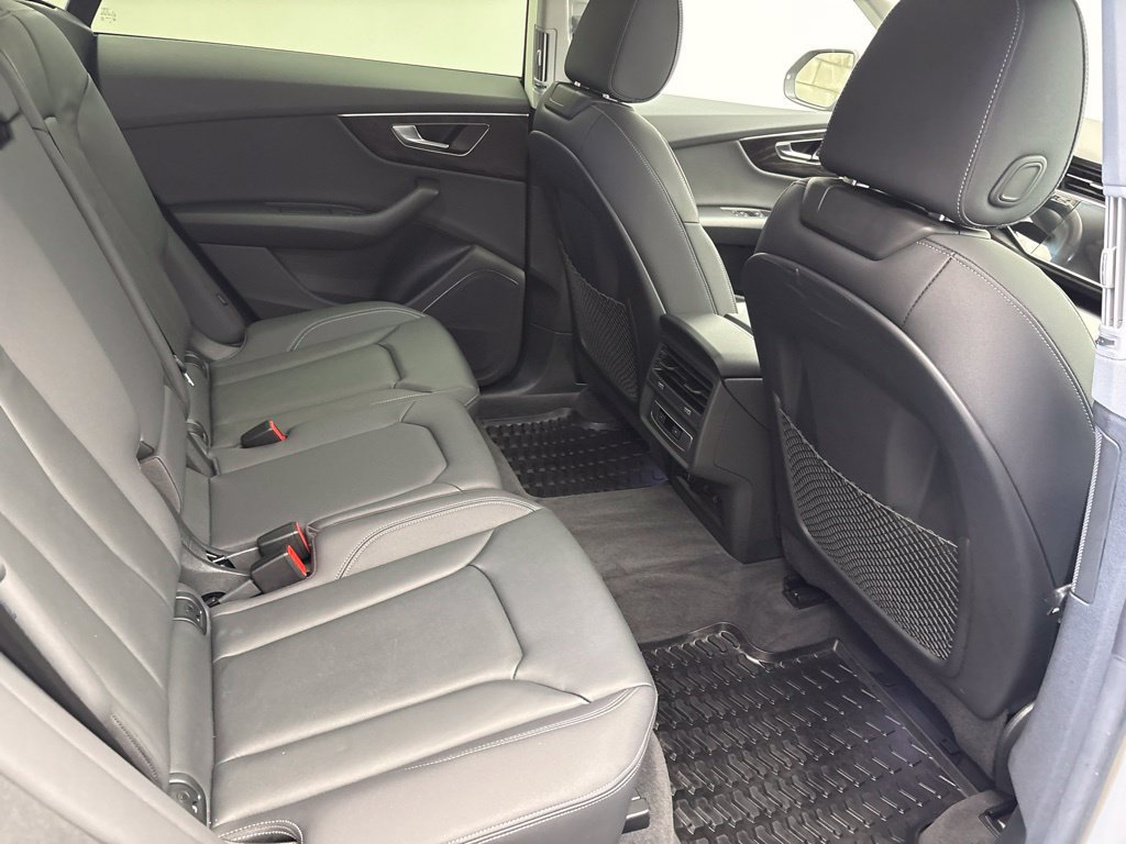 Certified 2023 Audi Q8 Premium AWD/4WD image 30