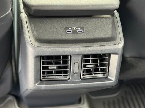 Used 2026 Toyota bZ AWD/4WD image 8