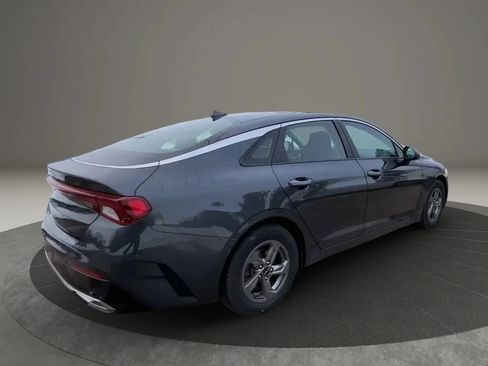 Used 2022 Kia K5 LXS FWD image 4