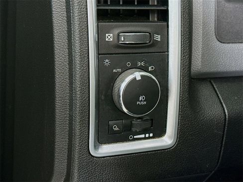 Used 2019 RAM 1500 Big Horn image 19