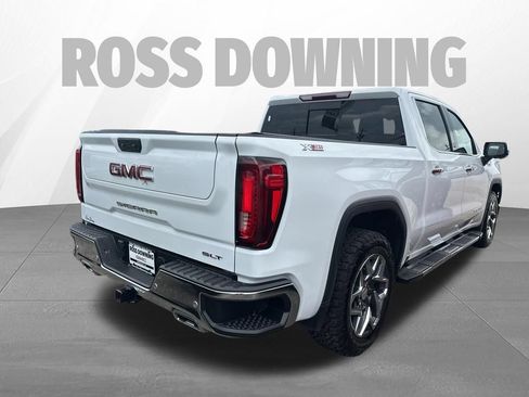 Used 2022 GMC Sierra 1500 SLT w/ SLT Premium Plus Package AWD/4WD image 4