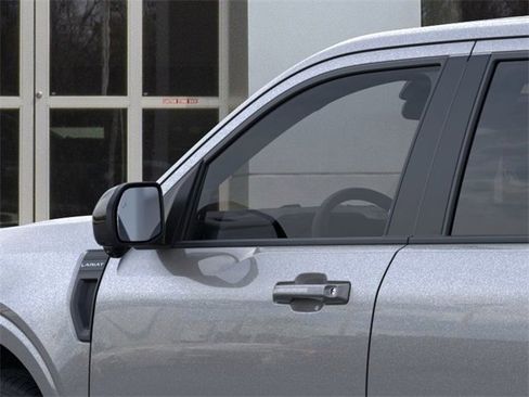 New 2025 Ford Maverick Lariat w/ Black Appearance Package image 21