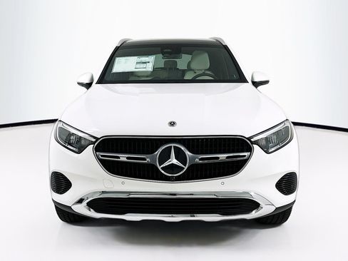 New 2026 Mercedes-Benz GLC 300 4MATIC image 2