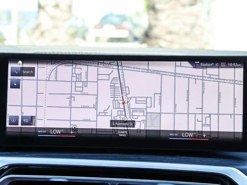 Used 2023 BMW i4 eDrive40 image 15