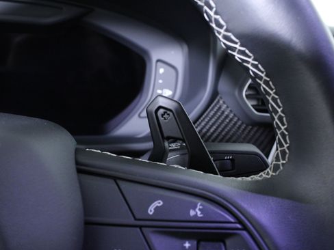 Used 2024 Lamborghini Urus Performante image 36