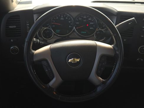 Used 2013 Chevrolet Silverado 1500 LT RWD image 18