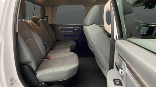 Used 2018 RAM 1500 Big Horn AWD/4WD image 23