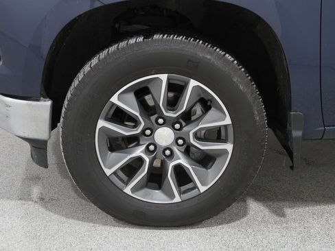 Certified 2022 Chevrolet Silverado 1500 LT image 23