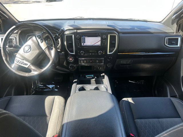 Used 2018 Nissan Titan SV w/ SV Convenience Package AWD/4WD image 19