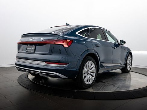 Used 2023 Audi e-tron S Premium Plus AWD/4WD image 4