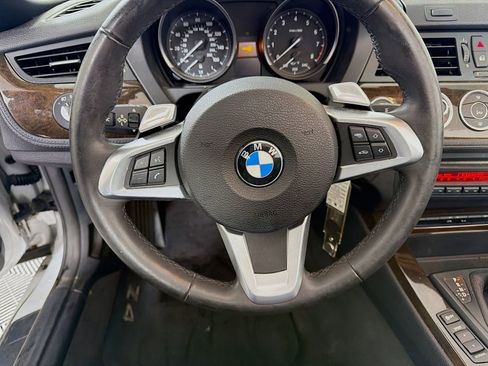 Used 2011 BMW Z4 sDrive30i RWD image 13