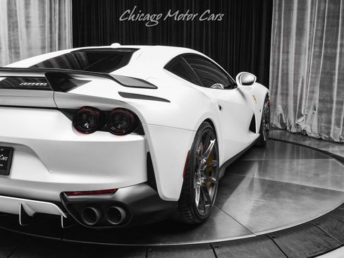 Used 2021 Ferrari 812 Superfast RWD image 41
