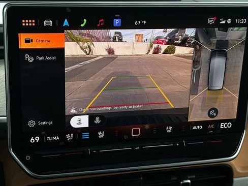 New 2025 Volkswagen ID. Buzz 1st Edition image 19