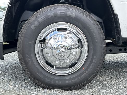 New 2026 RAM 3500 Tradesman w/ Chrome Appearance Group A AWD/4WD image 11