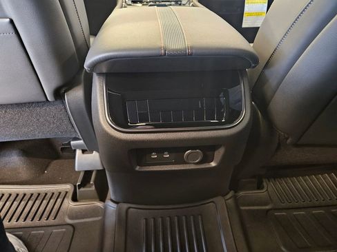 New 2026 Nissan Armada PRO-4X image 22