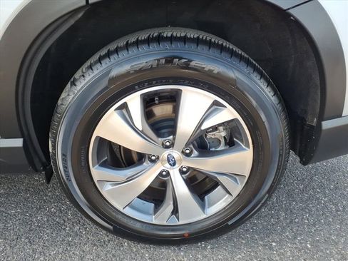 Certified 2025 Subaru Ascent Premium image 16