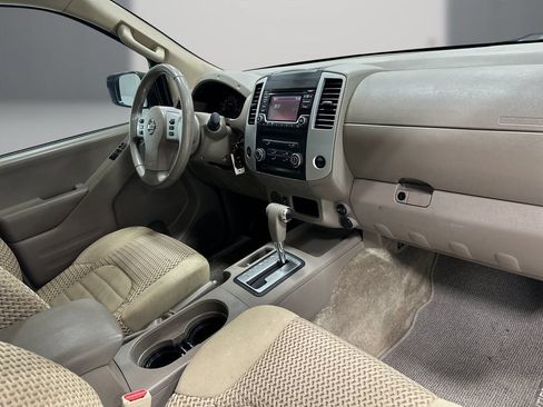 Used 2017 Nissan Frontier SV RWD image 16