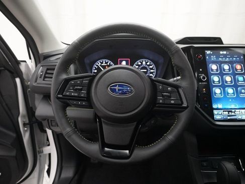 Used 2025 Subaru Ascent Bronze Edition image 4