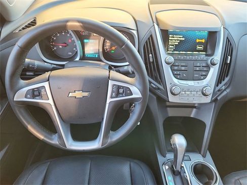 Used 2013 Chevrolet Equinox LT w/ Chrome Package image 11