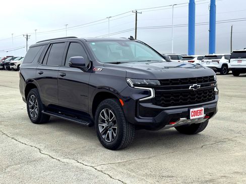 Used 2024 Chevrolet Tahoe Z71 w/ Luxury Package image 4
