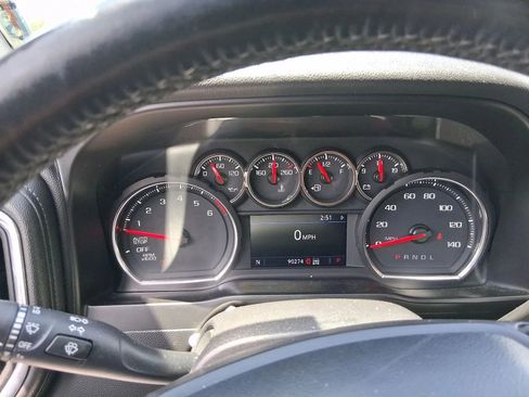 Used 2019 Chevrolet Silverado 1500 LT Trail Boss AWD/4WD image 5