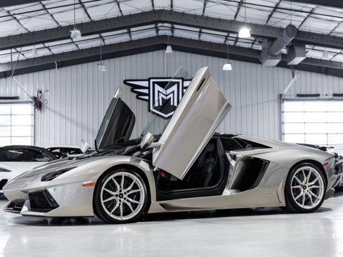 Used 2014 Lamborghini Aventador LP 700-4 AWD/4WD image 1